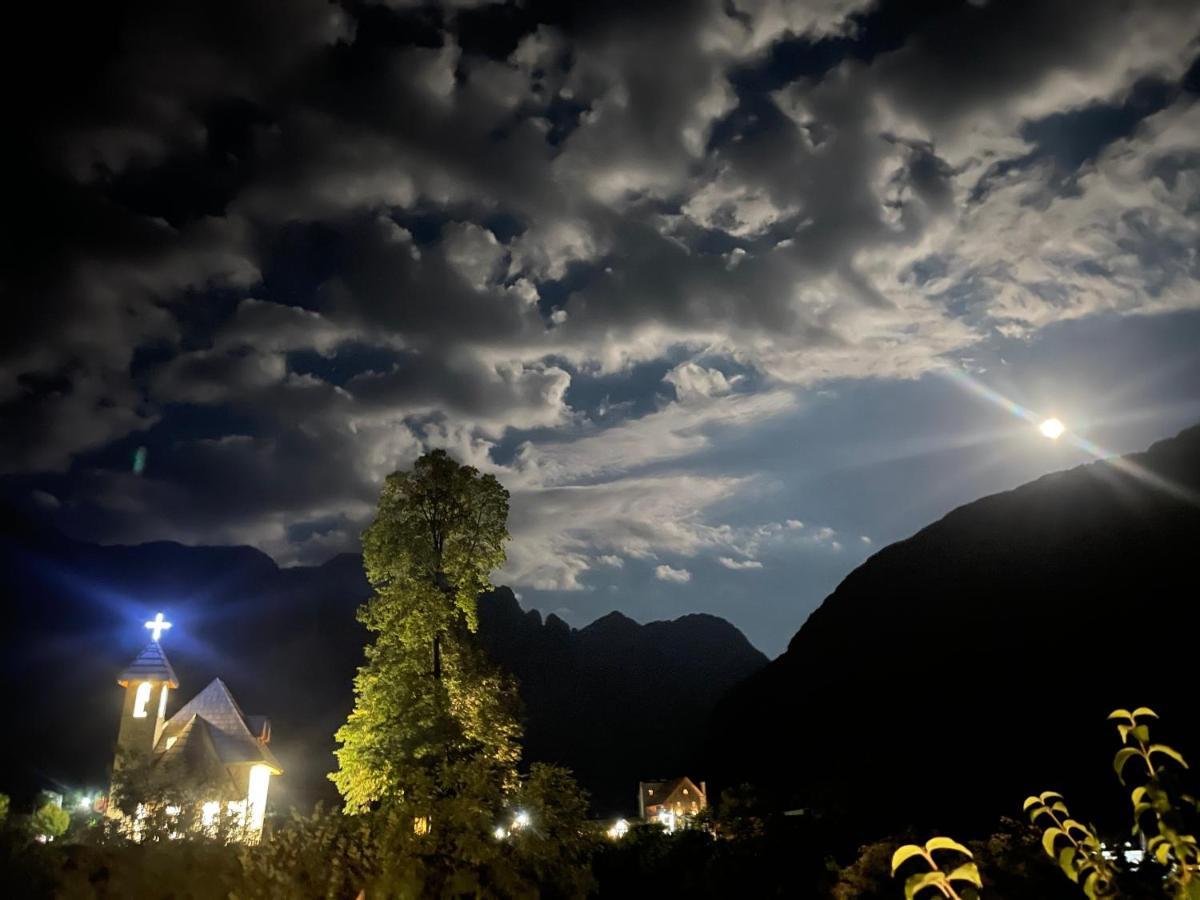 Thethi Mountain Hotel Eksteriør billede
